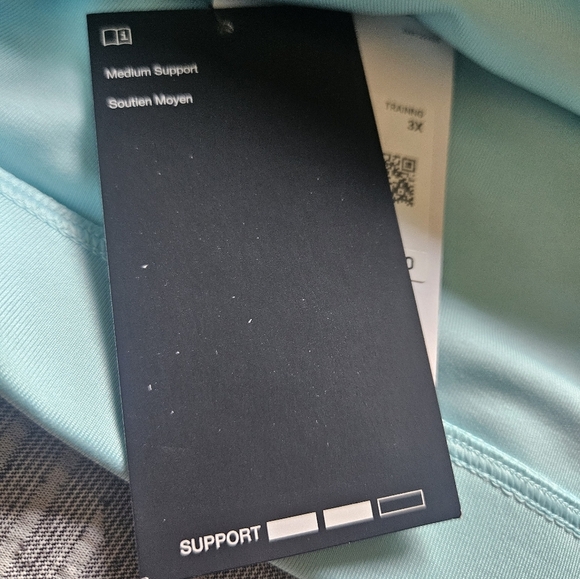 NIKE Icon Clash Dri-Fit Sports Bra Plus Size Women (3X) - Picture 7 of 7